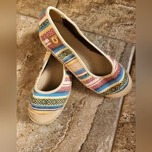 Bops slip-ons Size 7